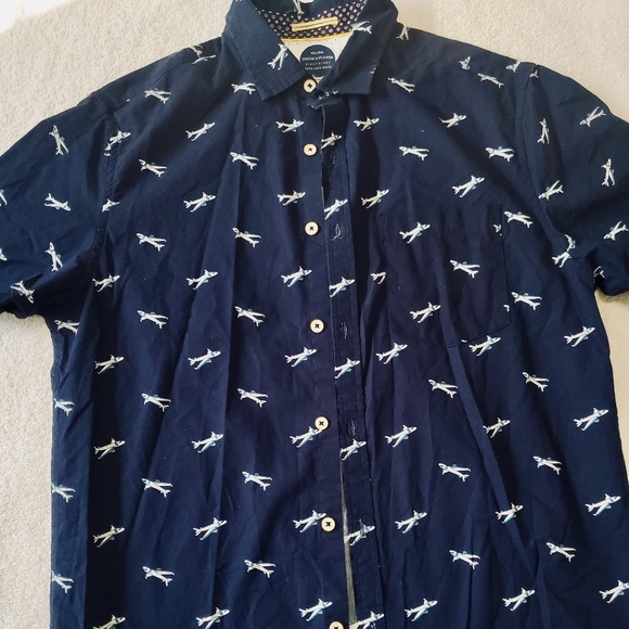 Denim & Flower Other - Blue Casual Button Down Shirt